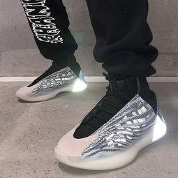 新款篮球鞋爆料视频下载,视频爆料带你领略科技与时尚的完美融合